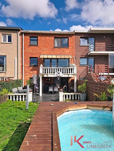 Kleine Brugstraat, LEEUWSAINTPIERRE - Maison 4 pièces à vendre