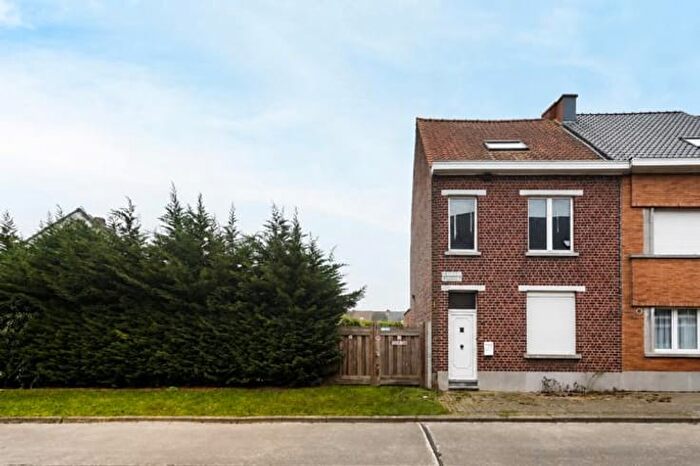 Achturenstraat, Ronse : Maison 3 pièces à vendre
