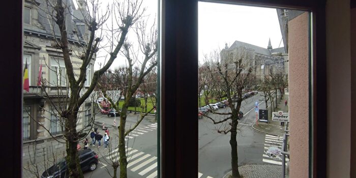 Rue de la Houssière, Mons : Appartement à louer