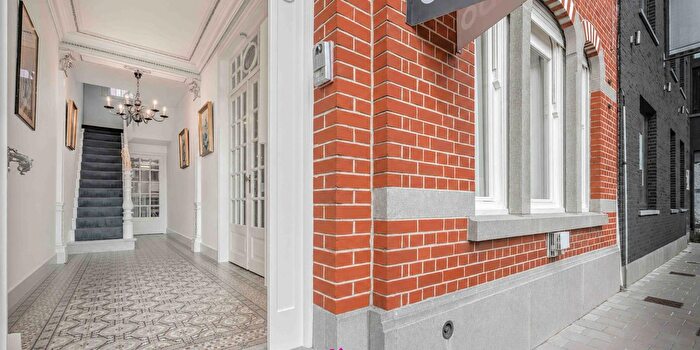 Maison 4 pièces à vendre à Koning Albertstraat, Kuurne