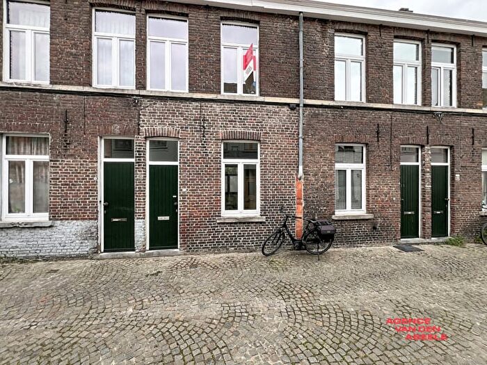 Maison 2 pièces à louer à Moerkerkestraat, Brugge