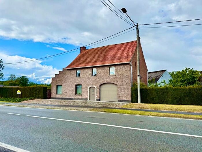 Maison 12 pièces à vendre à Beerlegemsebaan, Beerlegem