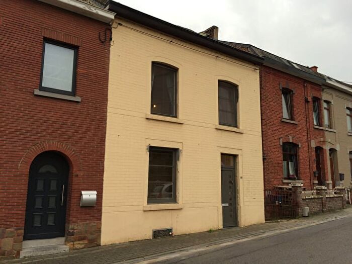 Maison 2 pièces à vendre - Rue Edmond Delahaut, Namur