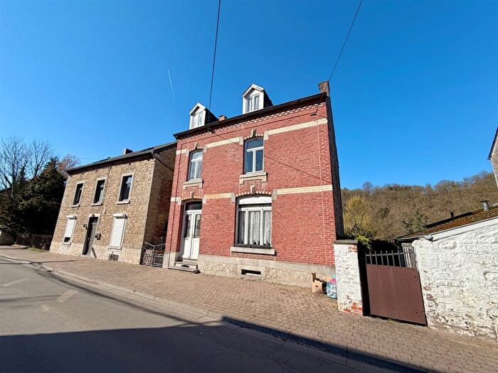 Rue des Gaux, Hastièrepardelà : Maison 3 pièces à vendre