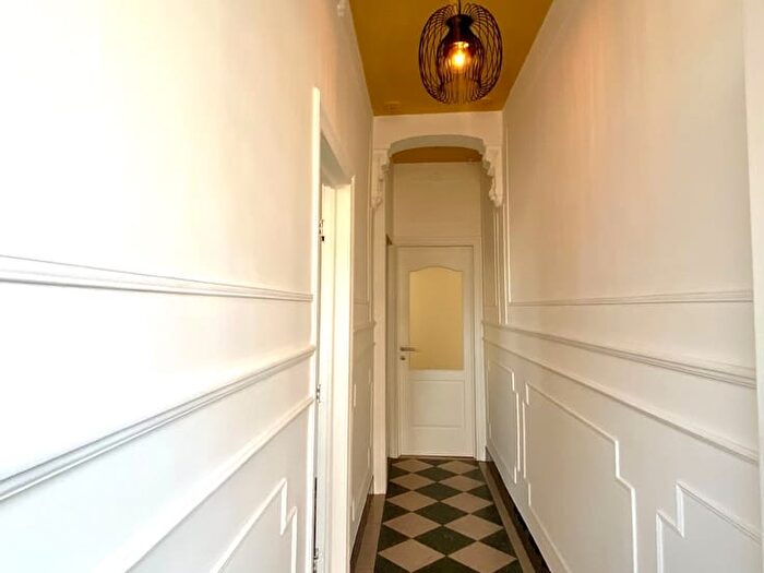 Graaf Boudewijn I straat, Harelbeke : Maison 1 pièce à vendre