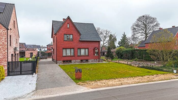 Halvijvers bus, HeusdenZolder : Maison 4 pièces à vendre