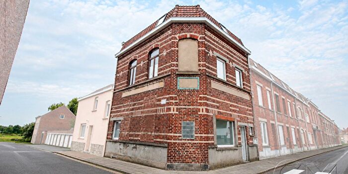 Maison 5 pièces à Komen, Henegouwen, à vendre