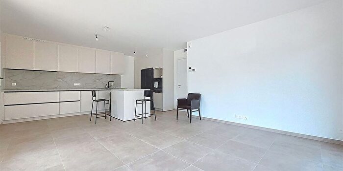 Clos des chanoinesses, Arlon : Appartement 2 pièces à vendre