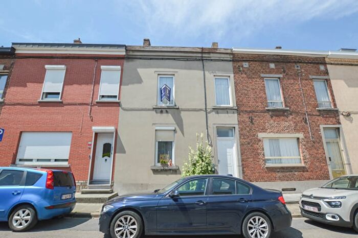 Maison 3 pièces à vendre à Rue de Trazegnies, Pontàcelles