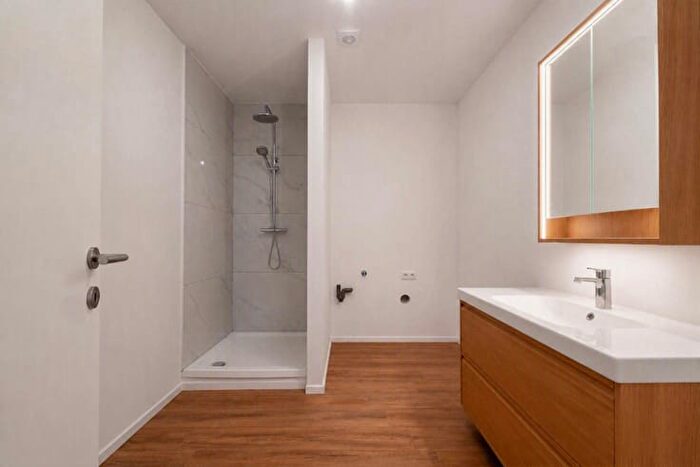 Rue du Chêne, Seraing - Appartement 7 pièces à vendre