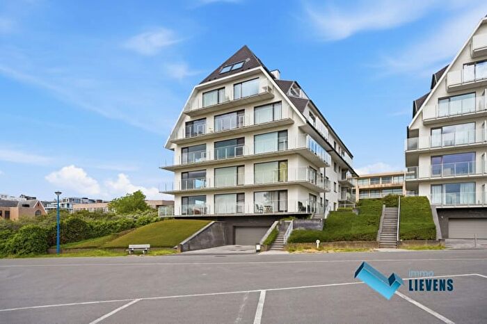 Appartement 8 pièces à vendre à Jacquetlaan, Oostduinkerke
