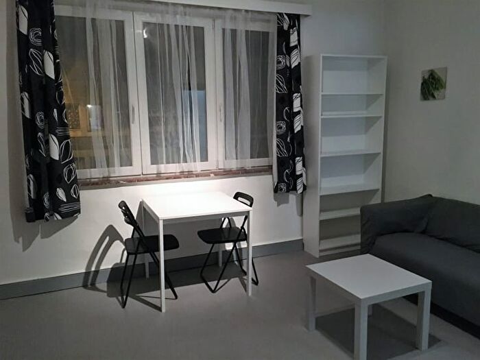 Appartement 1 pièce à louer à Rue Sur La Fontaine, Liège