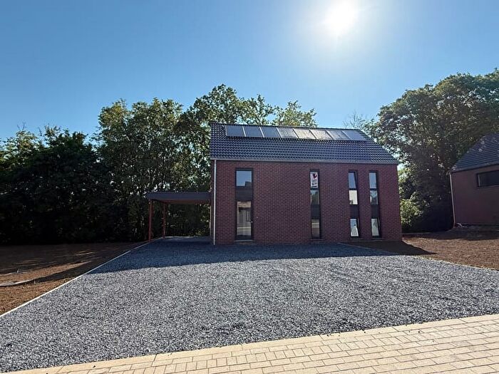 Maison 3 pièces à vendre - Rue de la montagne, Anseremme