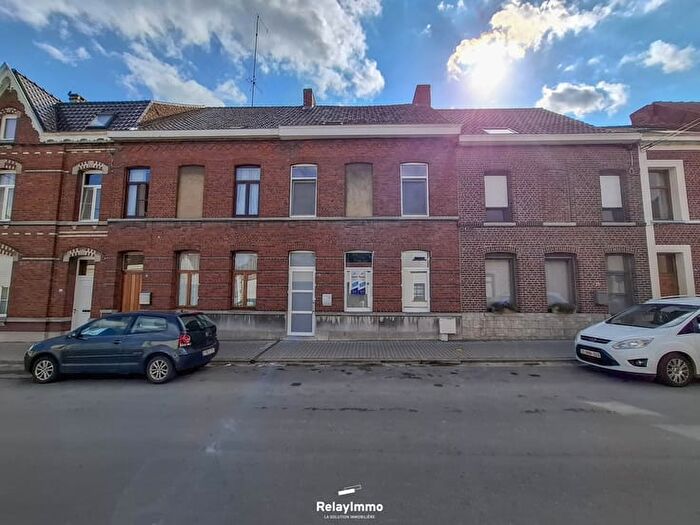 Maison 4 pièces à Rue des Américains, Péruwelz, à vendre