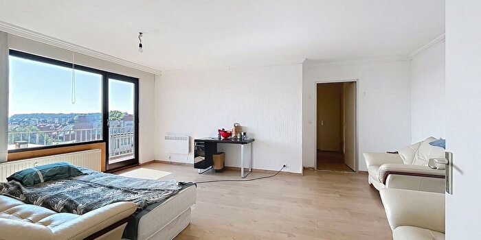 Appartement 2 pièces à vendre à HeiligHartstraat bus, Roeselare