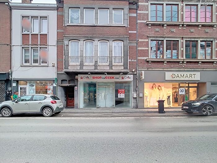 Rue Neuve, Huy - Maison 4 pièces à vendre