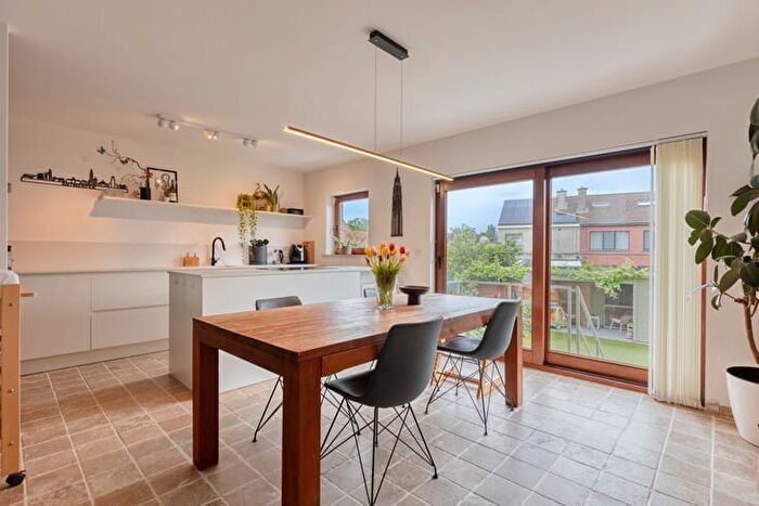 Maison 12 pièces à vendre - Meierhoek, Merksem