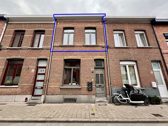 Koningin Elisabethstraat, WILRIJK : Appartement 1 pièce à louer
