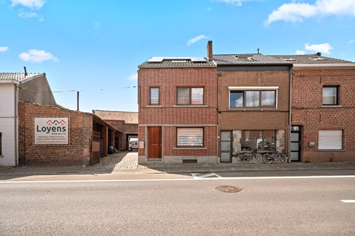 Maison 1 pièce à Diestsesteenweg, Tienen, à vendre