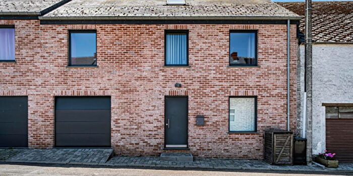 Rue de Neuville, Senzeille - Maison 4 pièces à vendre