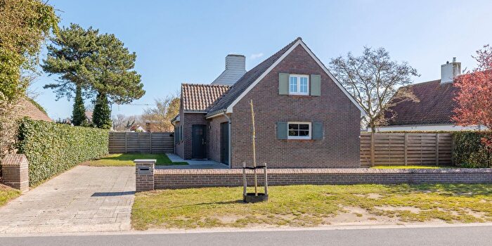 Maison 4 pièces à Galjoenweg, Oostduinkerke, à vendre
