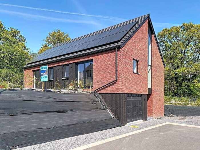 Maison 3 pièces à vendre à Trîhes de Sart, POULSEUR