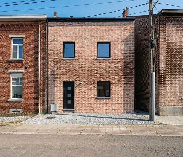 Maison 5 pièces à vendre à Rue Paulin Debauche, WANGENIES