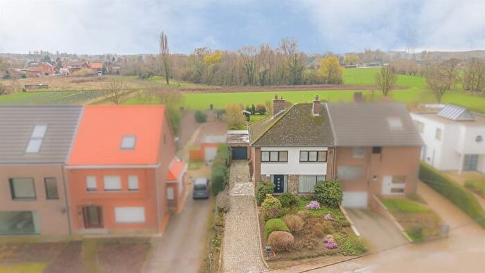 Maison 4 pièces à vendre à Kapelseweg, HOMBEEK