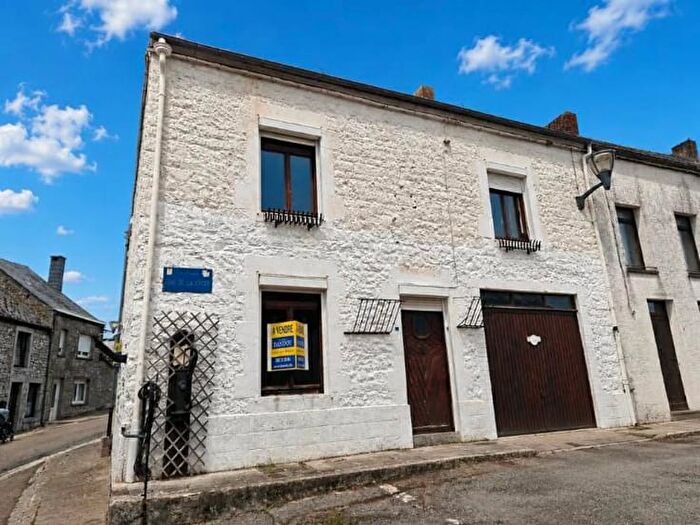 Maison 4 pièces à vendre à Rue de la Croix, Couvin