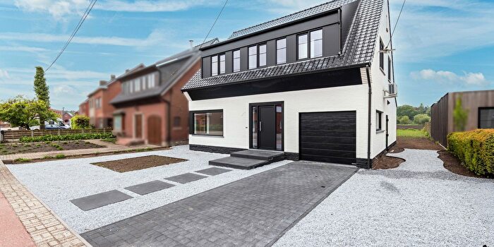 Maison 4 pièces à Stevennekens, Rijkevorsel, à vendre