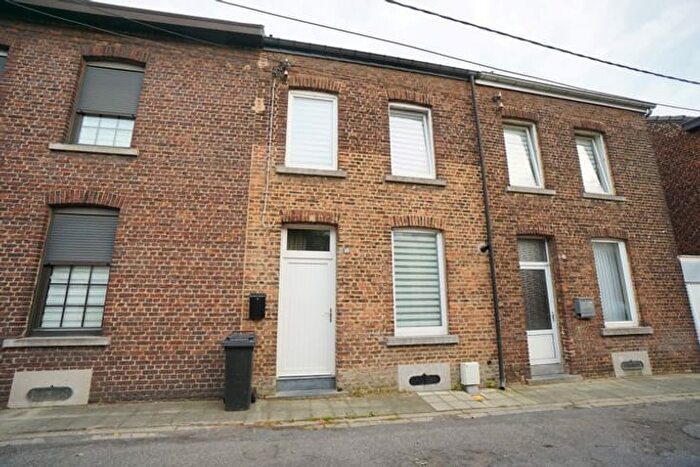 Maison 3 pièces à vendre à Des Sartinets, Auvelais