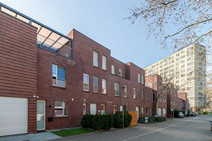 Sus Van den Eyndestraat, ANTWERPEN - Maison 3 pièces à vendre