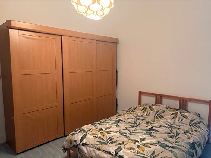 Appartement 1 pièce à Rue Duvivier, Liège, à louer