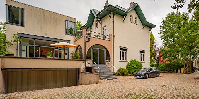 Engerstraat, ErpsKwerps : Maison 6 pièces à vendre