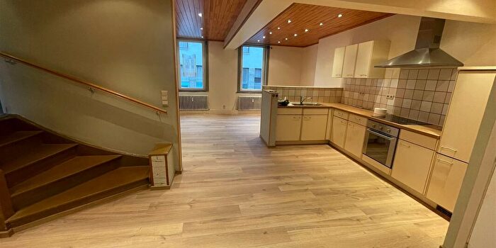 GrandRue, Antoing : Appartement 2 pièces à vendre