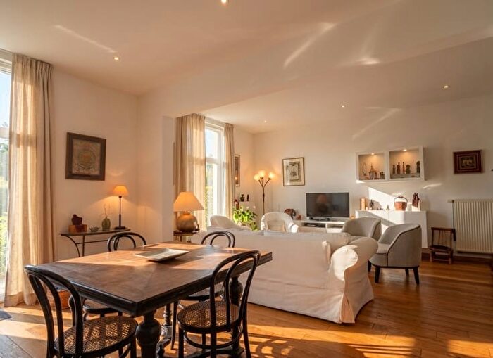 Quai Notre Dame, TOURNAI : Appartement 1 pièce à louer