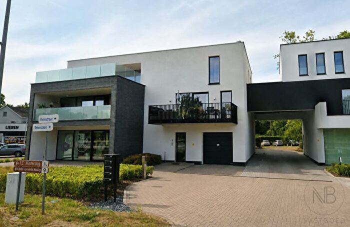 Tennislaan, Genk : Appartement 10 pièces à louer
