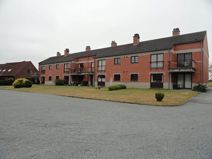 Avenue Des Sports, LeuzeenHainaut - Appartement 6 pièces à louer