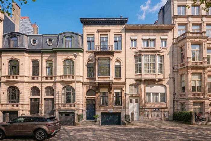 Maison 7 pièces à vendre à Jan van Rijswijcklaan, Antwerpen