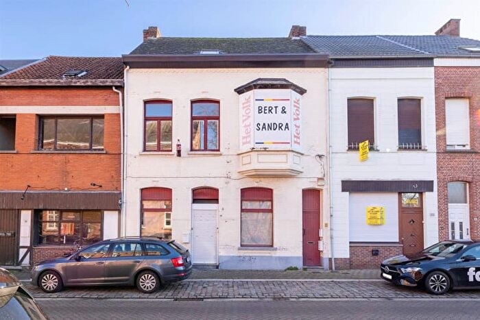 Kapucijnenstraat, HERENTALS : Maison 4 pièces à vendre