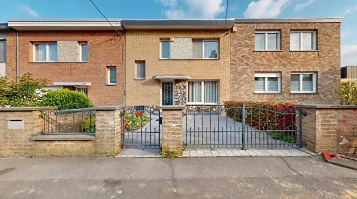 Maison 3 pièces à vendre à Rue du Village, Liège