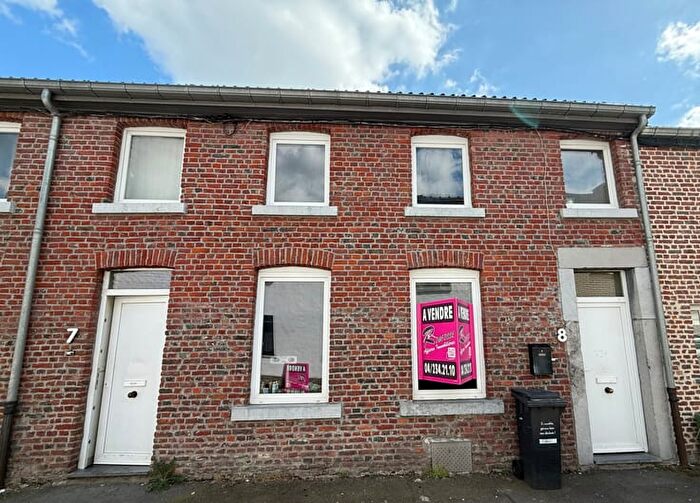 Maison 1 pièce à vendre à Place Emile Vandervelde, SAINTNICOLAS