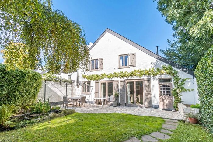 Maison 1 pièce à louer à Rue Arthur Libert, ChaumontGistoux
