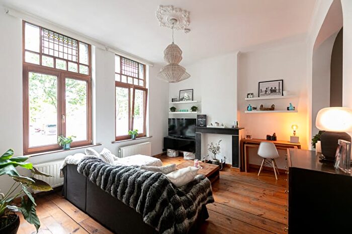 Vlaamsekaai, Antwerpen : Appartement 1 pièce à louer