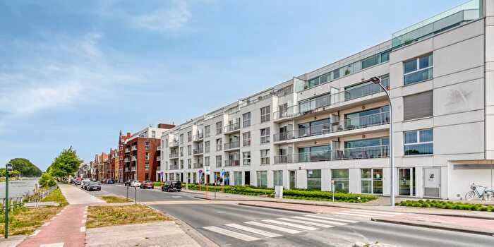 Appartement 2 pièces à Damse VaartZuid, SintKruis, à vendre