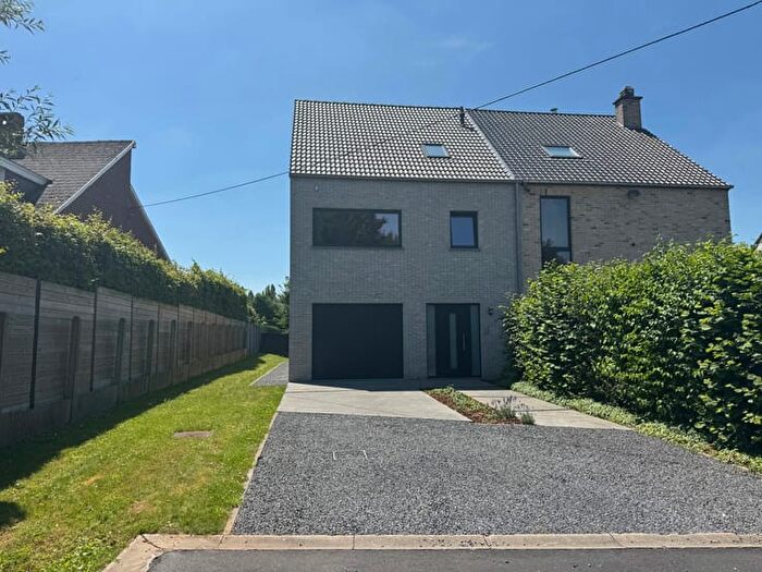 Maison 5 pièces à louer à Oude Groenweg, Halle