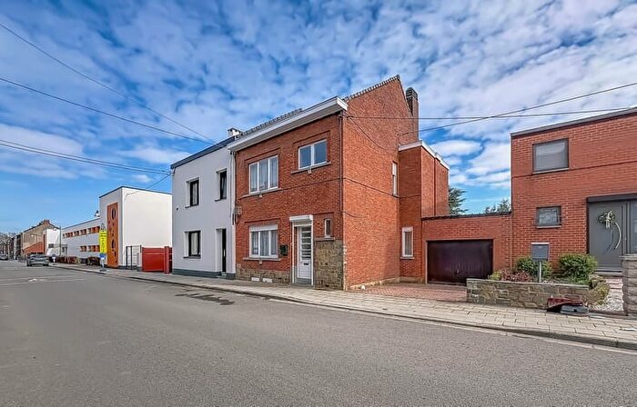 Rue Delval, MANAGE - Maison 3 pièces à vendre