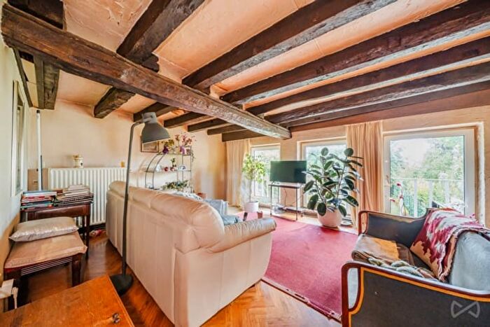 Maison 15 pièces à vendre à La Chavée, Attert