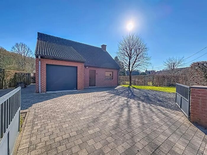 rue SaintHilaire, Carnières - Maison 3 pièces à vendre