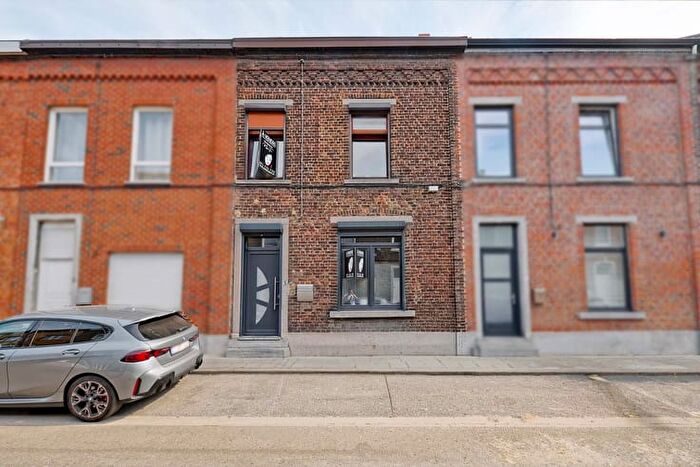 Maison 4 pièces à vendre à Rue Général Leman, Châtelineau